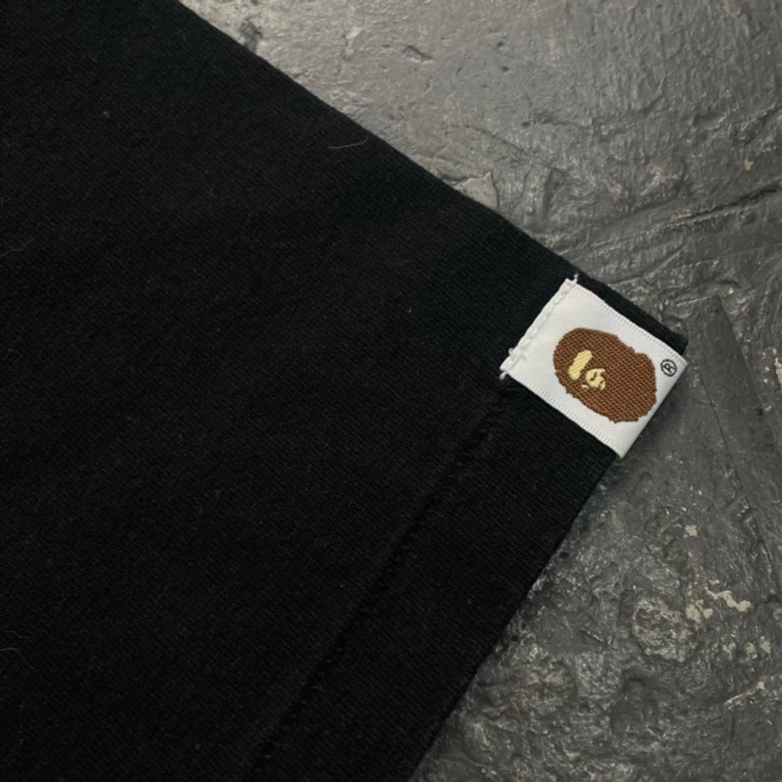 100 베이프 네온 반팔티 상품이미지6