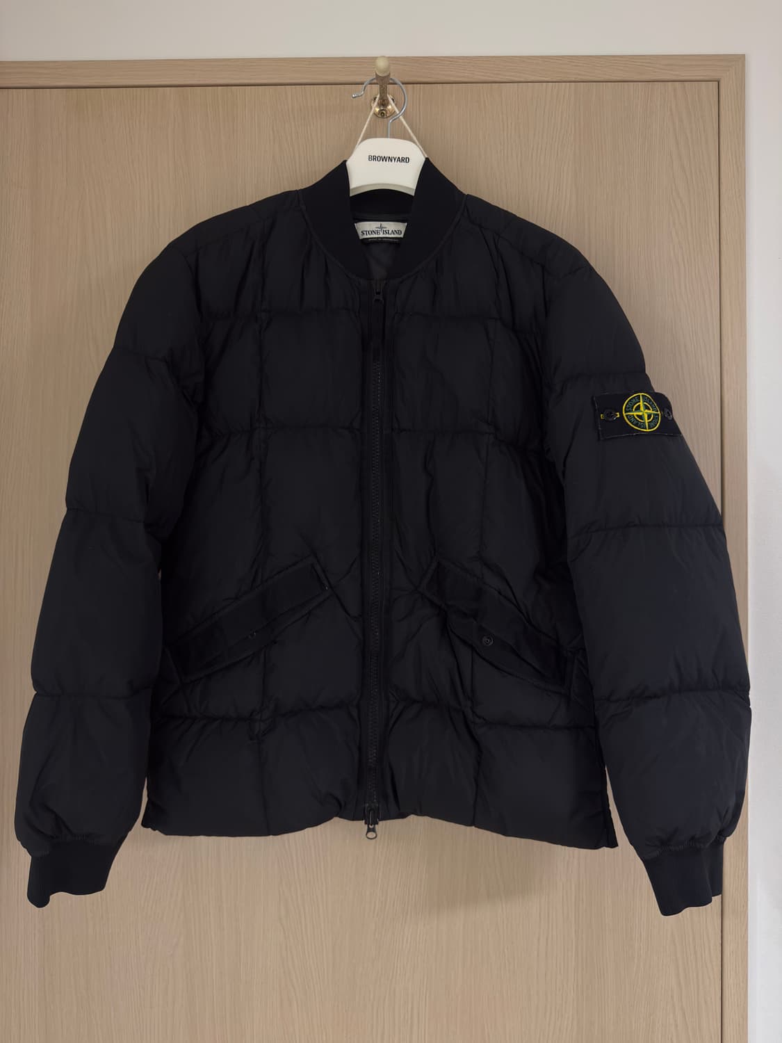 스톤아일랜드 크링클랩스 숏패딩 팝니다 상품이미지1