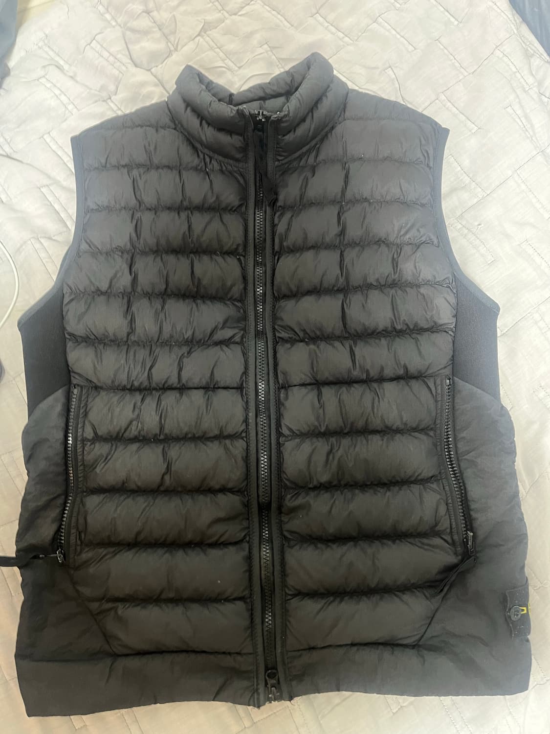 스톤아일랜드 패딩 베스트 상품이미지1