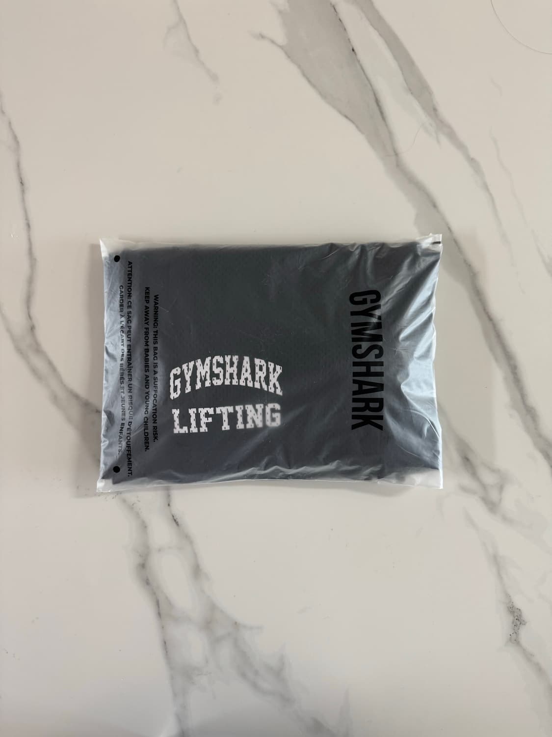 (새상품) 짐샤크 리프팅 메쉬 반바지 짐웨어 상품이미지1