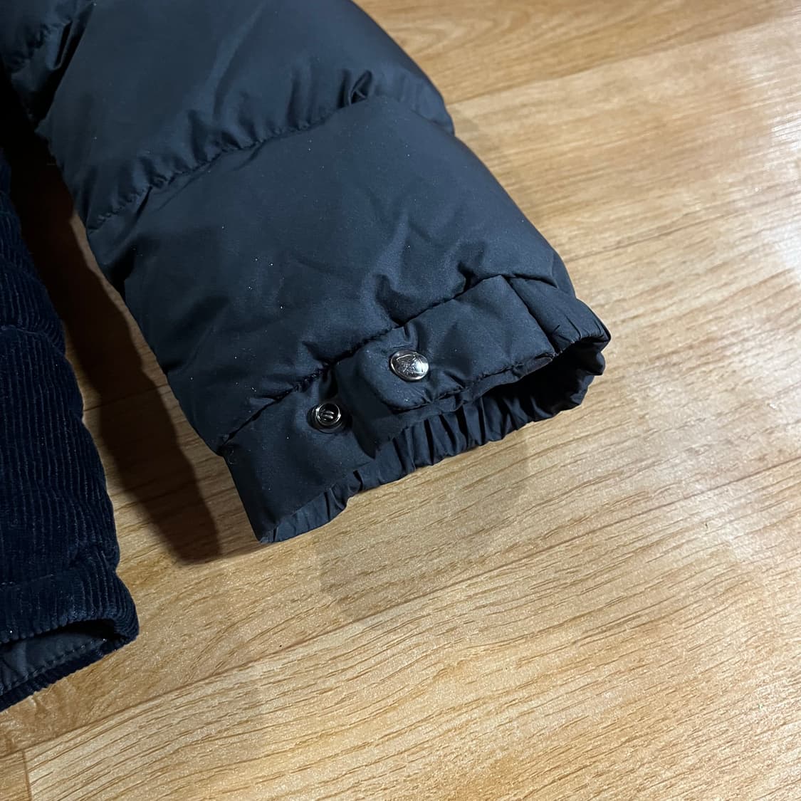 [105] 몬테꼬레 코듀로이 구스패딩 상품이미지4