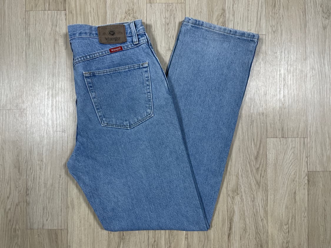 34) 00's 랭글러 미국판 레귤러핏 연청워싱 데님팬츠 상품이미지1