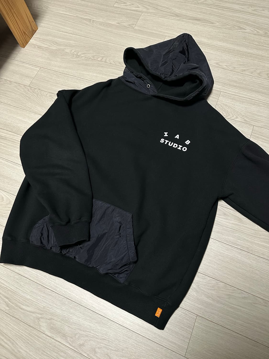 아이앱 스튜디오 우븐 후드티 상품이미지1