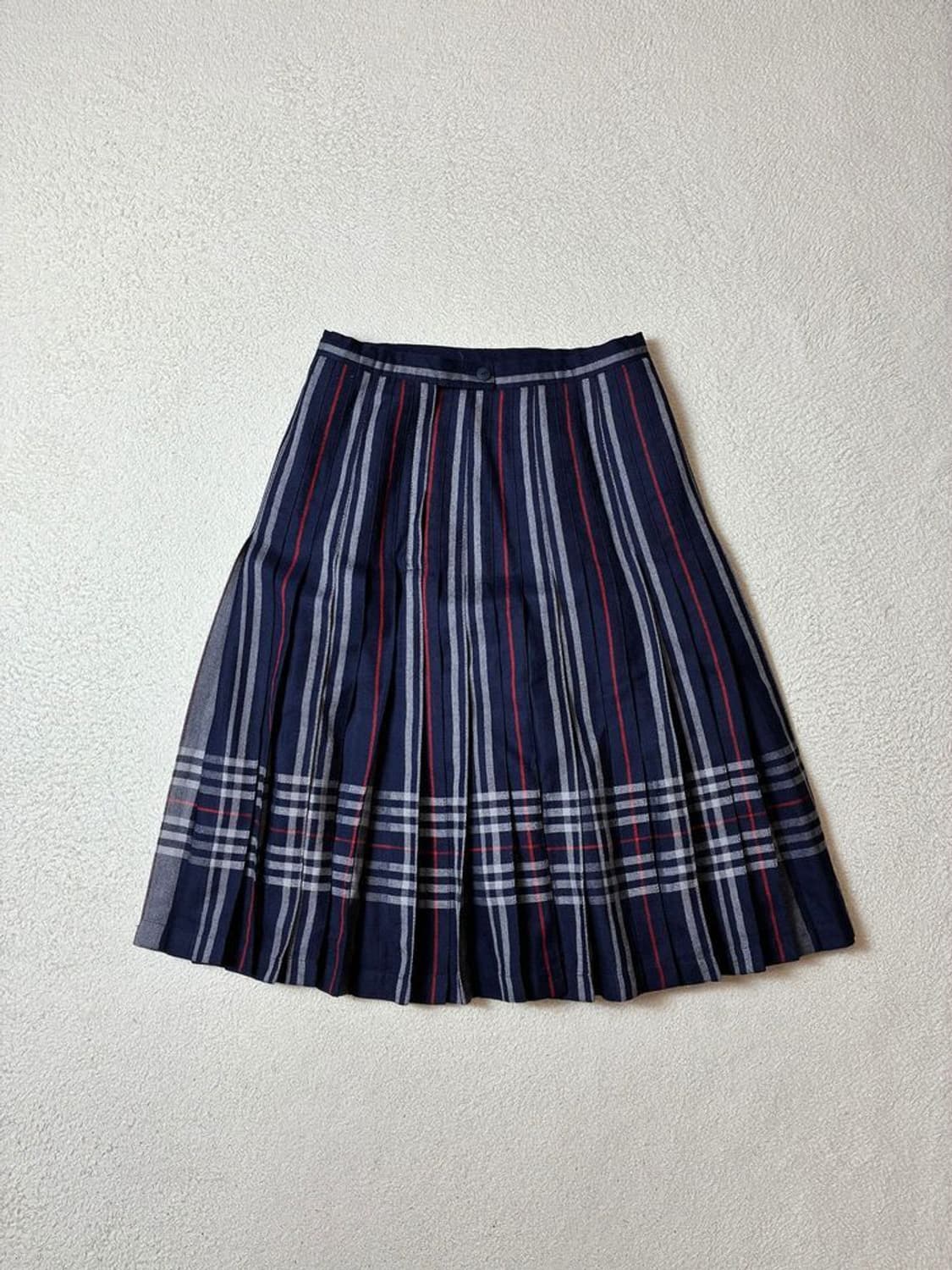 버버리 90's 리버시블 플리츠 스커트 PN7598 상품이미지1