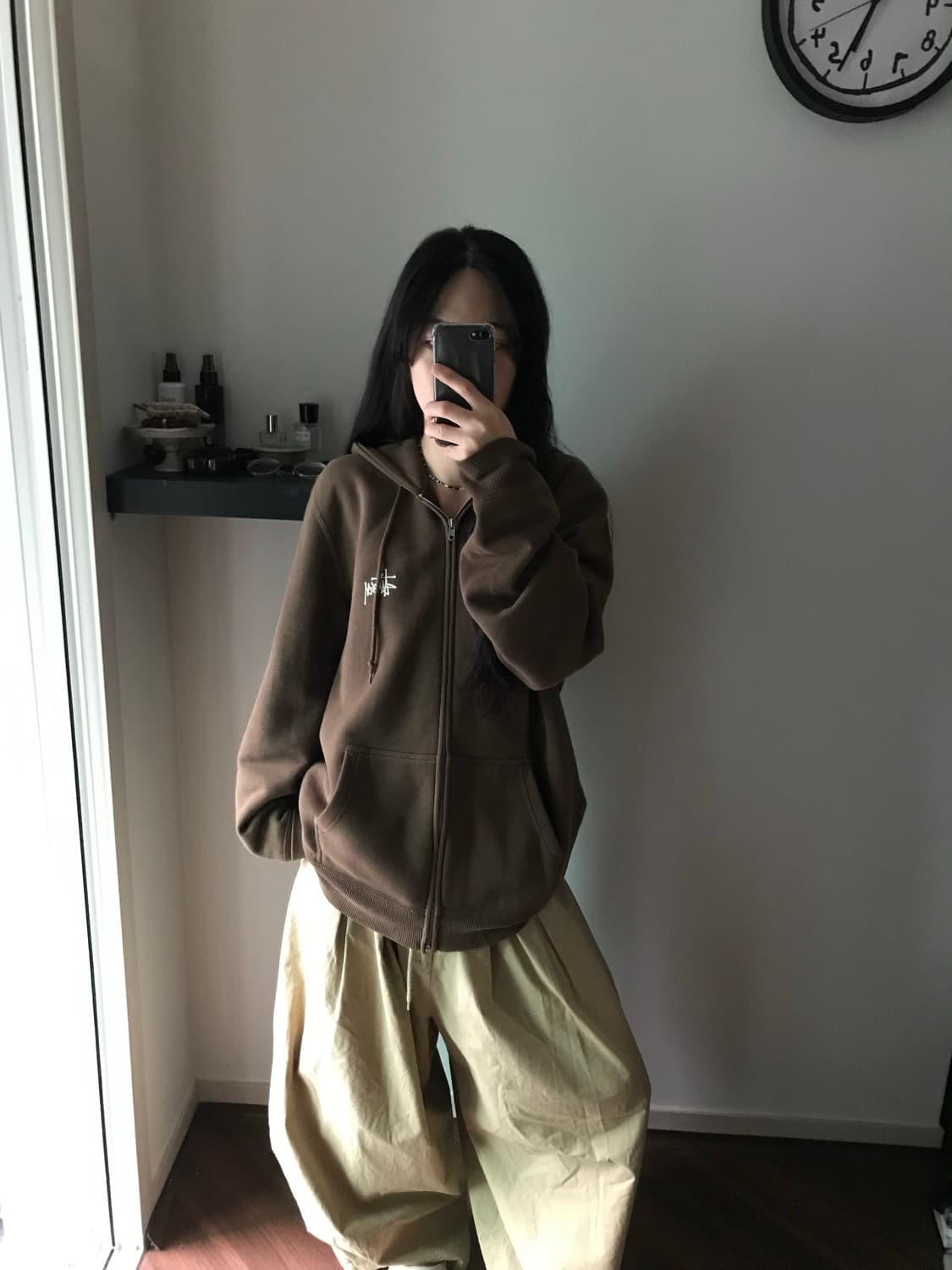 스투시 스탁 로고 브라운 후드집업 상품이미지4