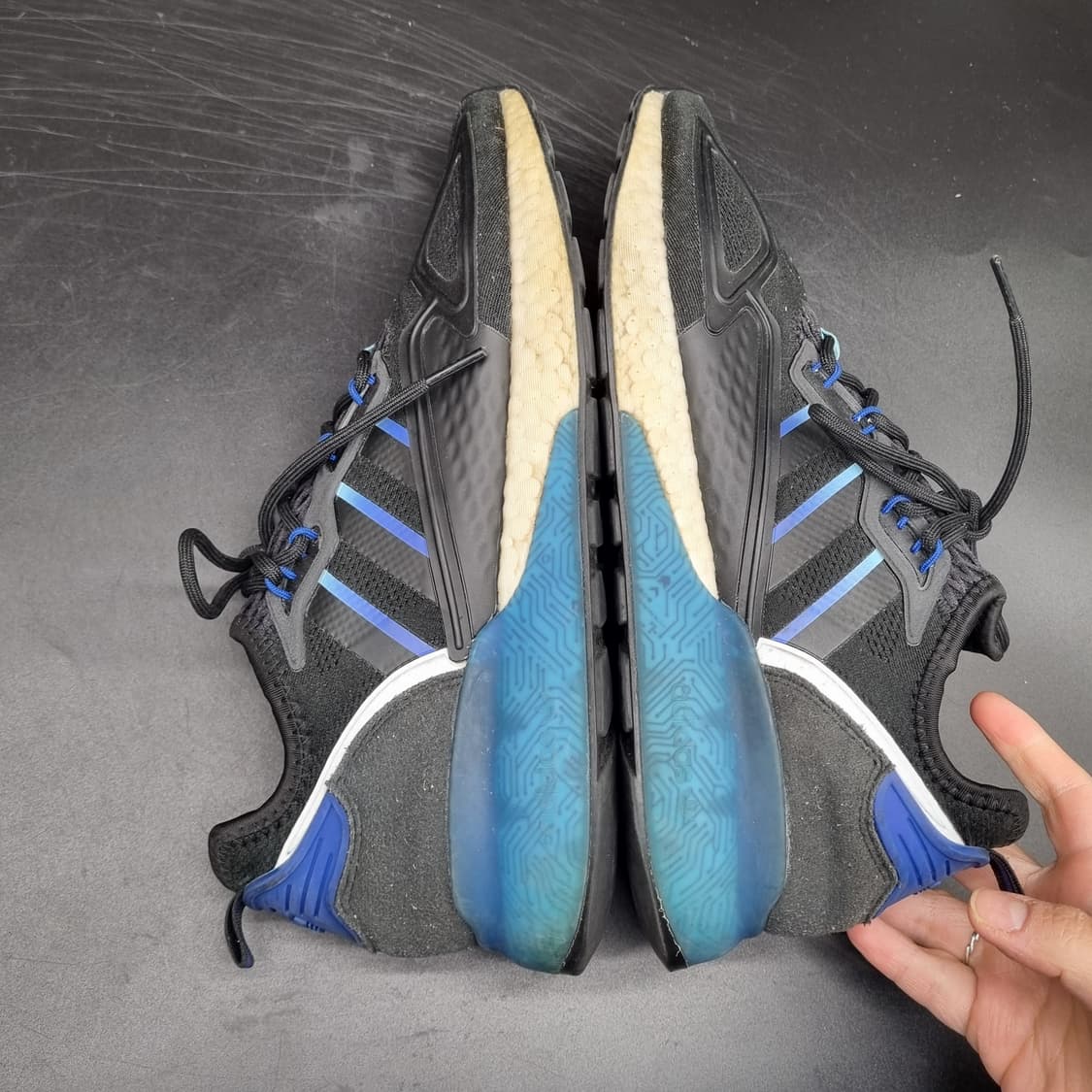 아디다스 ZX 2K 부스트 운동화275 상품이미지5