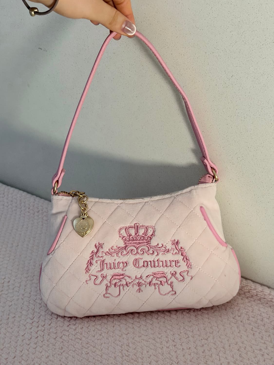 쥬시꾸뛰르 크라운 미니백 가방 갸루 핀터깔 y2k  상품이미지1