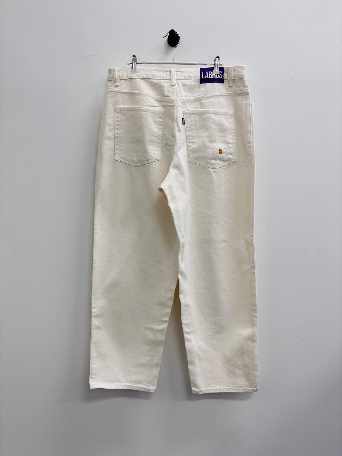 라브로스(LABROS) 데이지 자수 와이드 화이트 데님 팬츠 상품이미지3