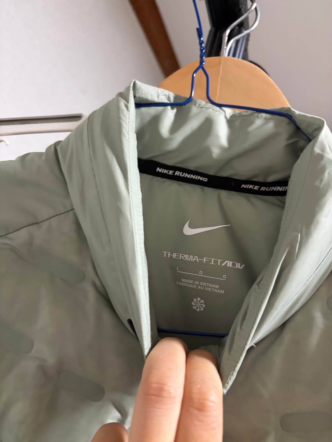 나이키 써미핏 자켓 상품이미지2