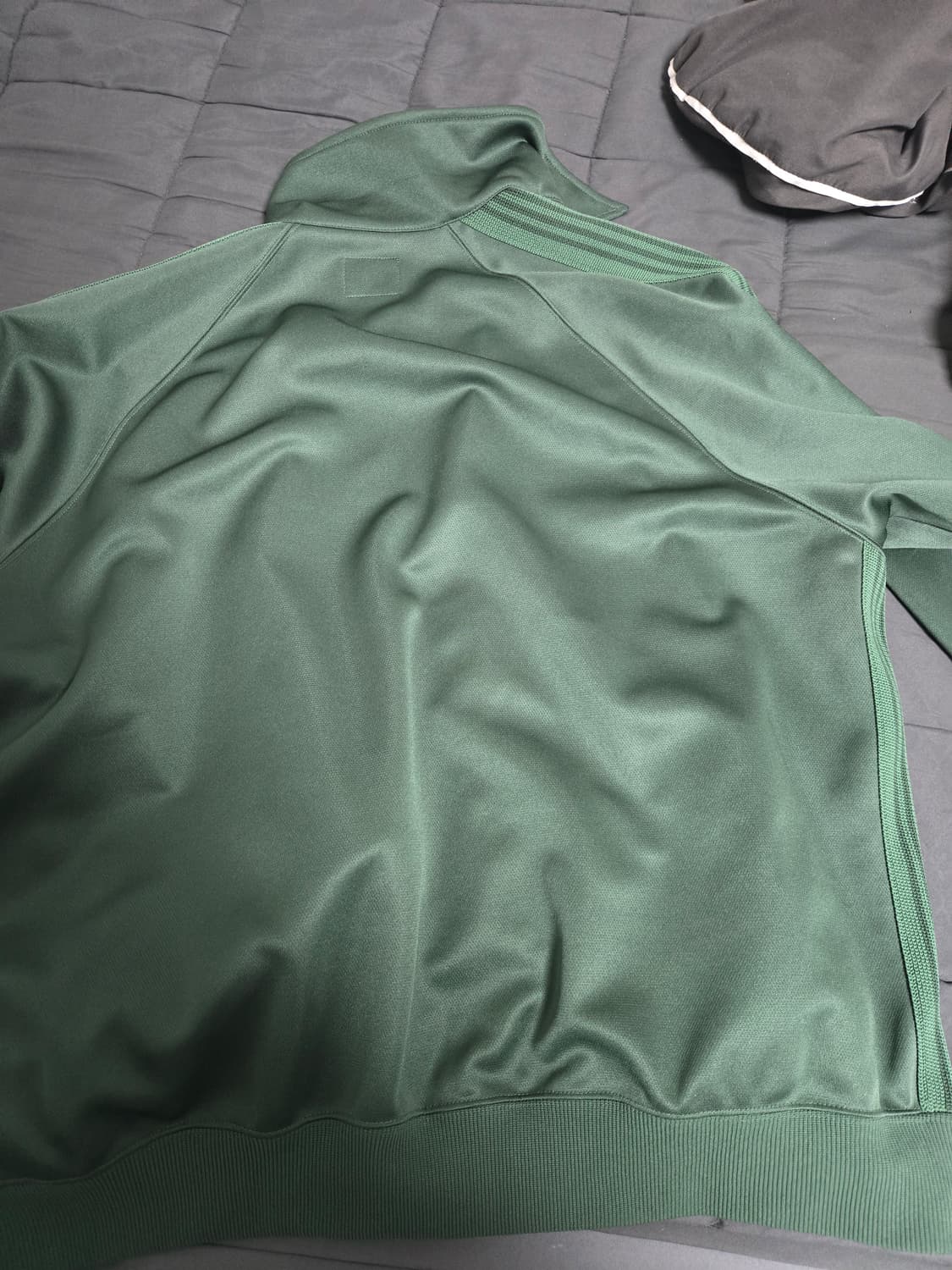 니들스 한정판 트랙자켓 상품이미지4