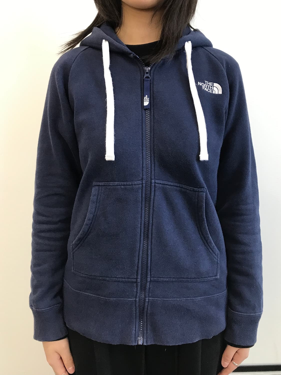 The North Face Back Logo Hoodie 상품이미지3