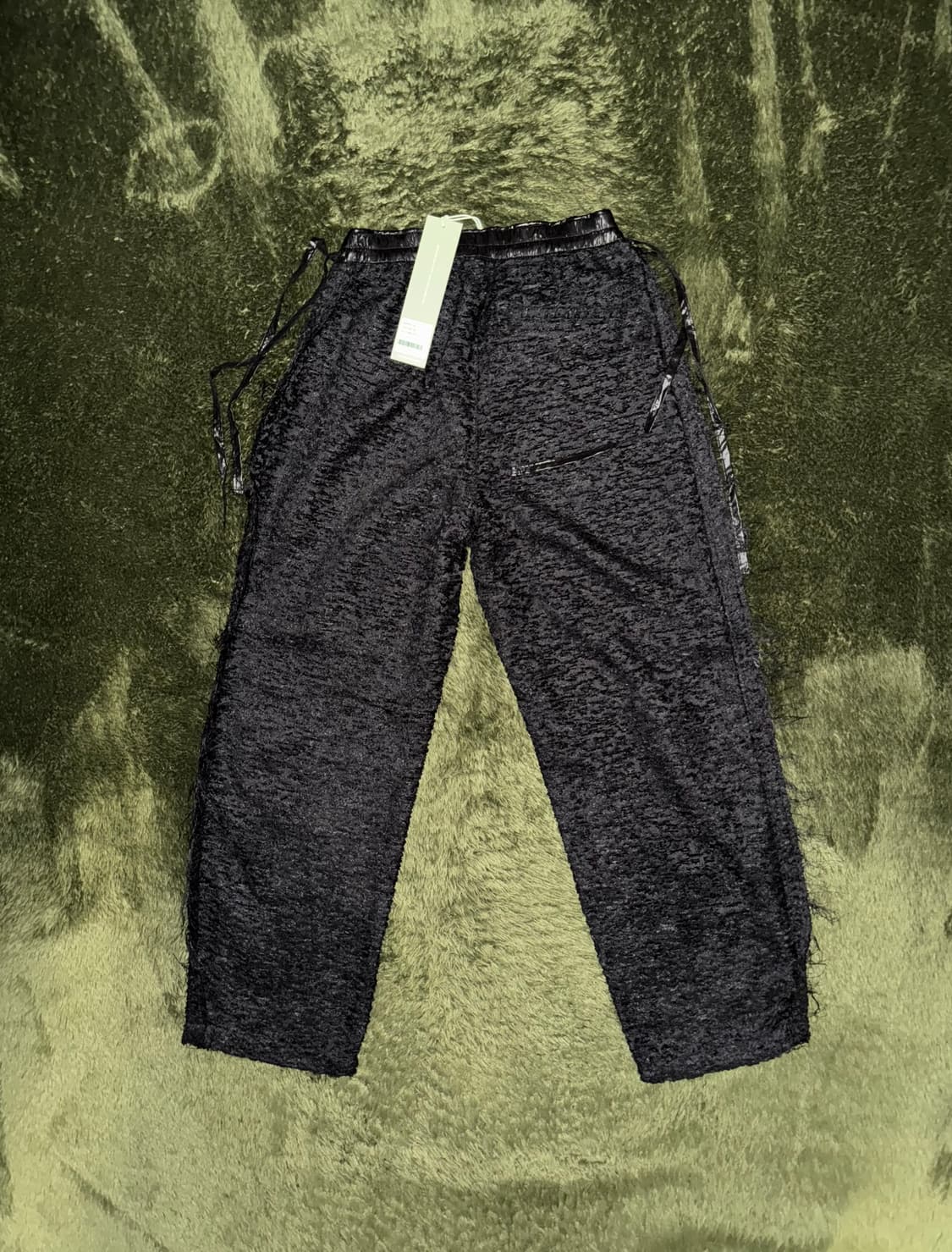 [S] 언어펙티드 22FW 릴렉스 핏 로우 컷 엣지 자카드 팬츠 블랙 상품이미지6