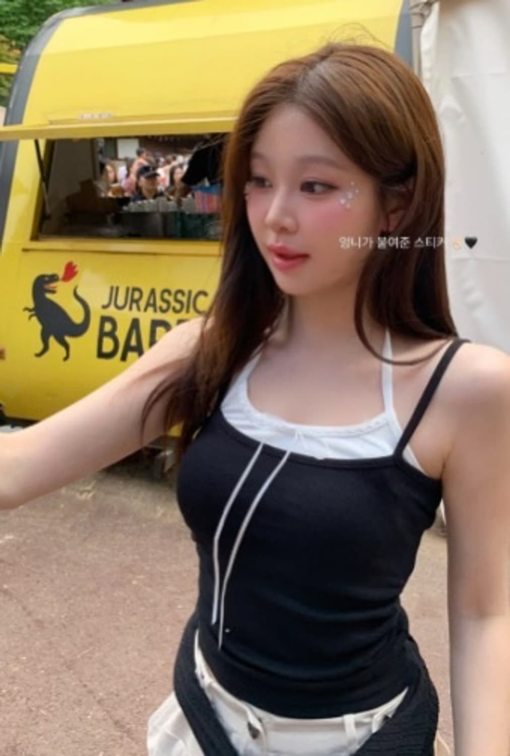 베르니마켓 cherry 탑 블랙 윤슬샵 리즈 더위시  상품이미지1