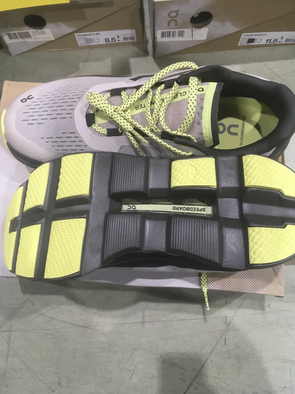 온 클라우드몬스터2 295사이즈 상품이미지2