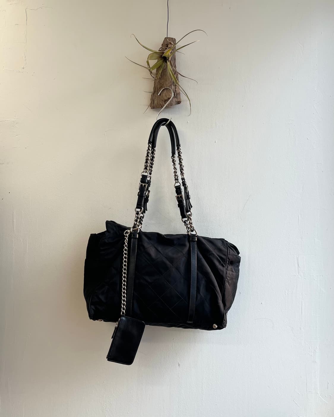프라다 블랙 퀼티드 나일론 체인 숄더백 상품이미지1