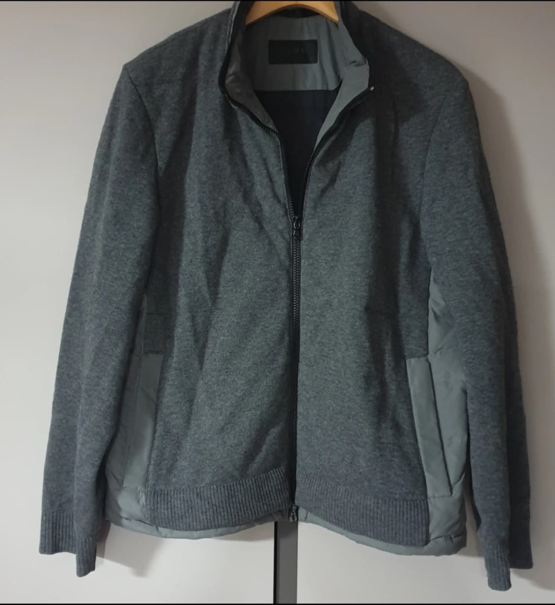 한섬) TIME 타임 구스 방풍 모직패딩.
싸이즈 100~105. 남자 상품이미지1