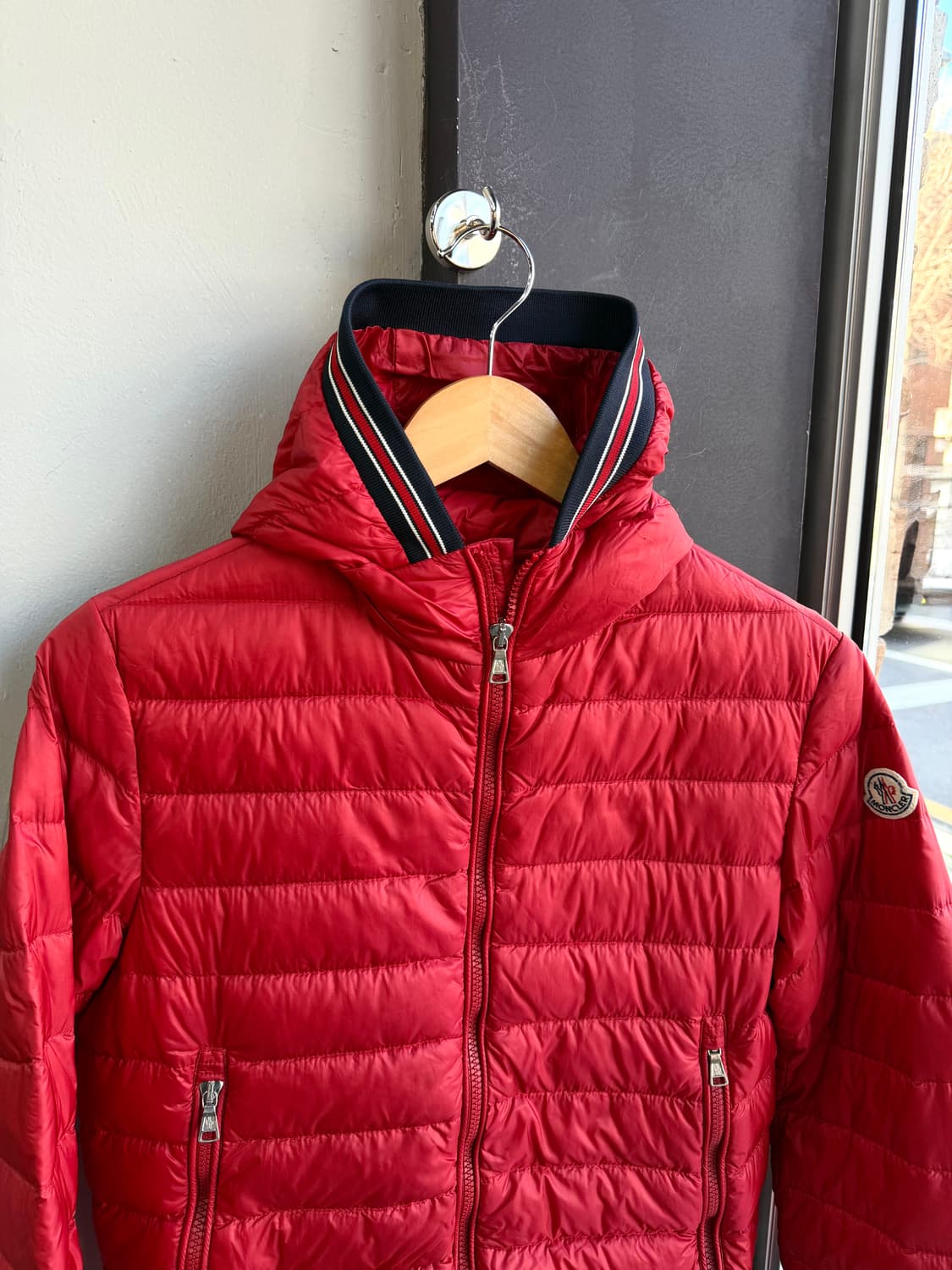 14Y.55/ 몽클레어 ELOIT 구스다운 후디 경량패딩 상품이미지4