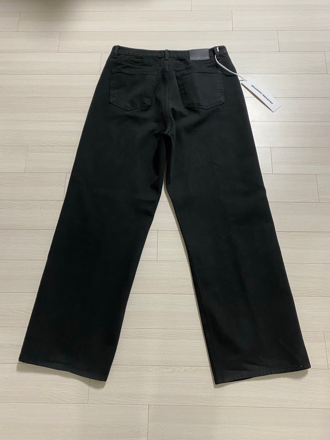 브랜디드 1766 다크 섀도우 진 블랙 색상 32 상품이미지3