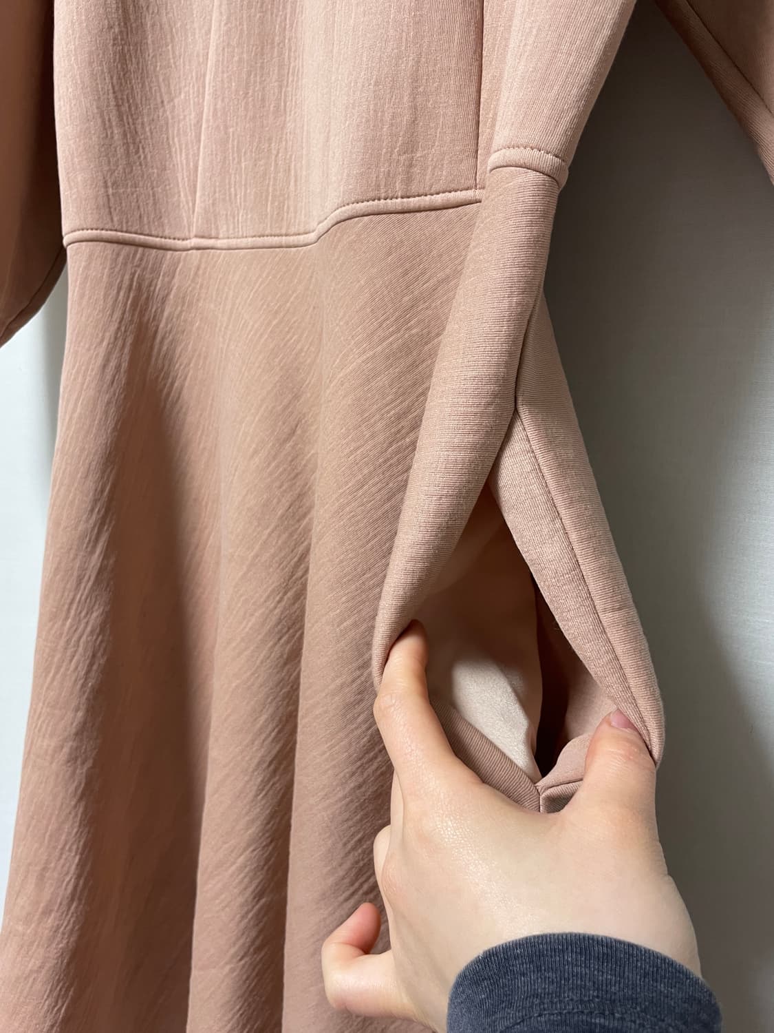 이태리 원단) 여성 한섬 마인 프릴 배색 7부소매 a라인 플레어 원피스 상품이미지6