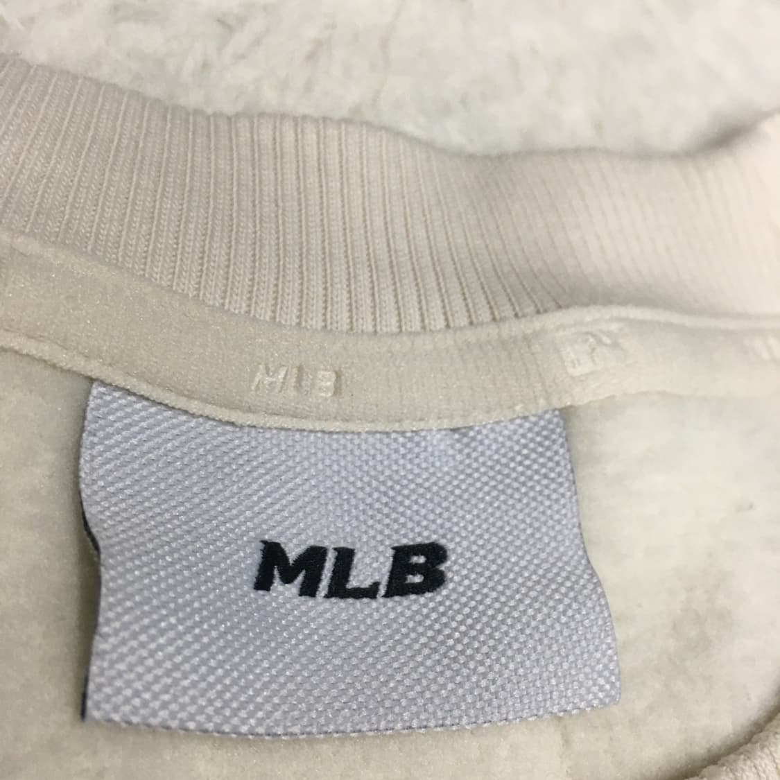 MLB 백로고 맨투맨 DD17 상품이미지2