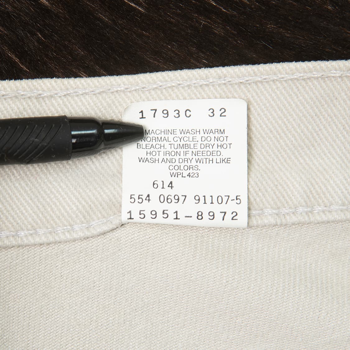 [31] 90s 리바이스 951 릴렉스드 핏 테이퍼드 레그 데님팬츠 크림 상품이미지10