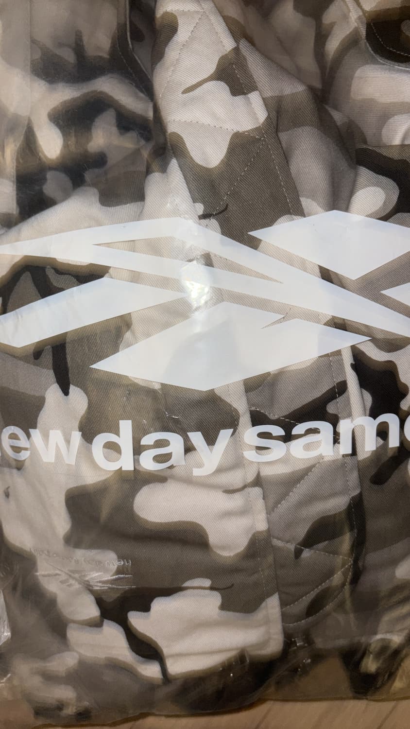 New days same pain 상품이미지5
