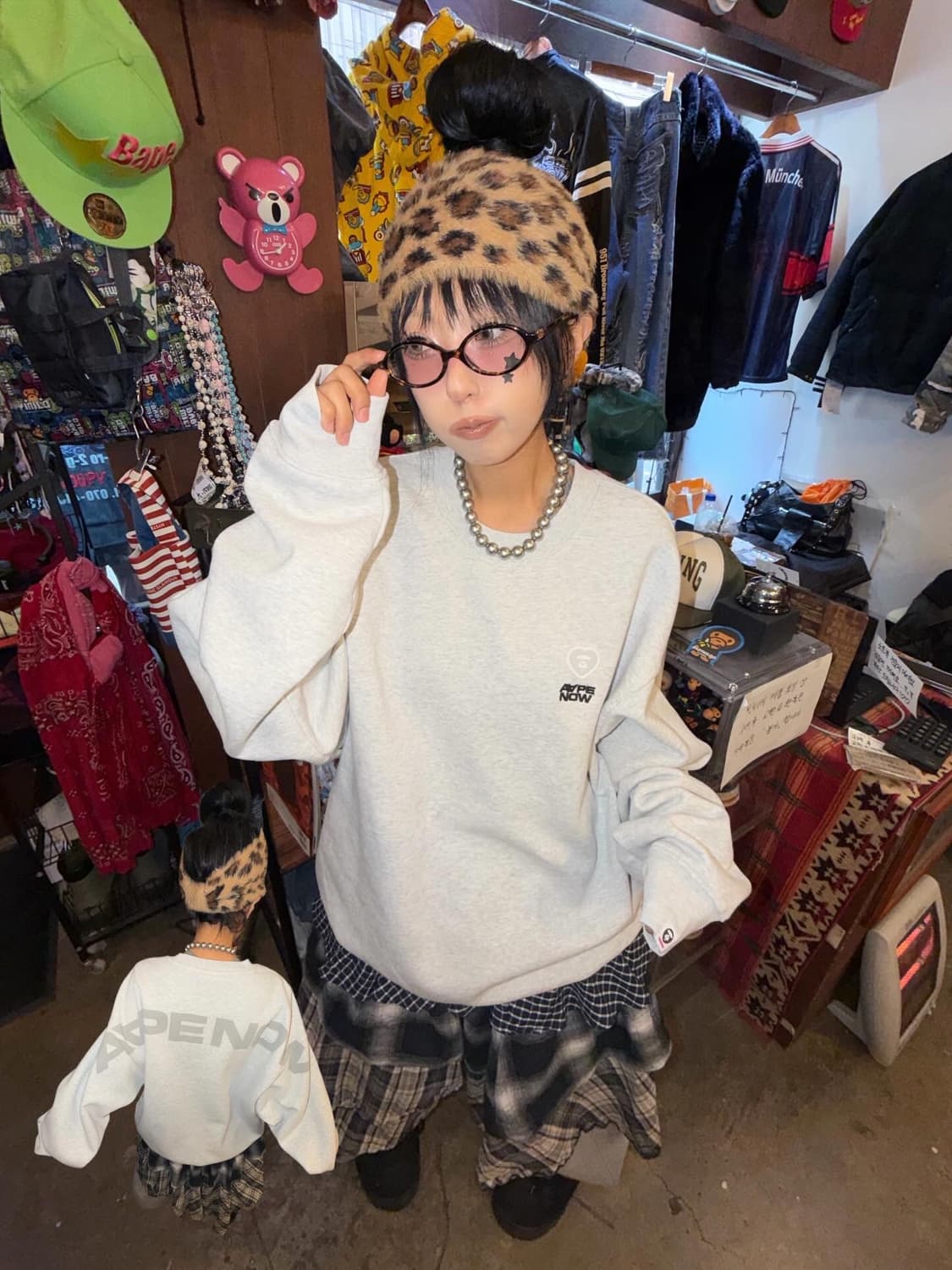 Aape Heart Logo Patch Sweatshirts  상품이미지1