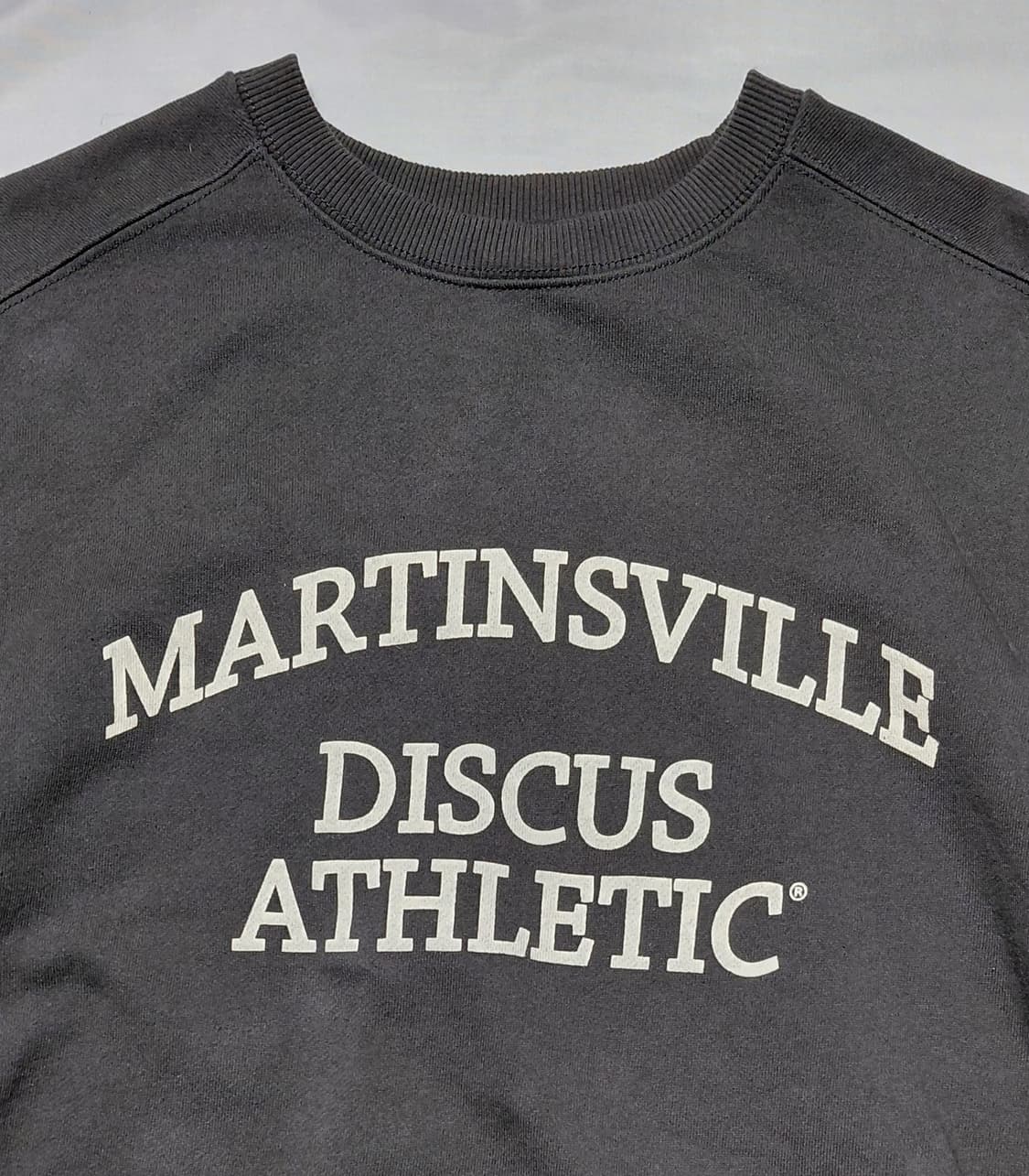 DISCUS ATHLETIC 디스커스 애슬레틱 맨투맨 회색 F(무료배송) 상품이미지2