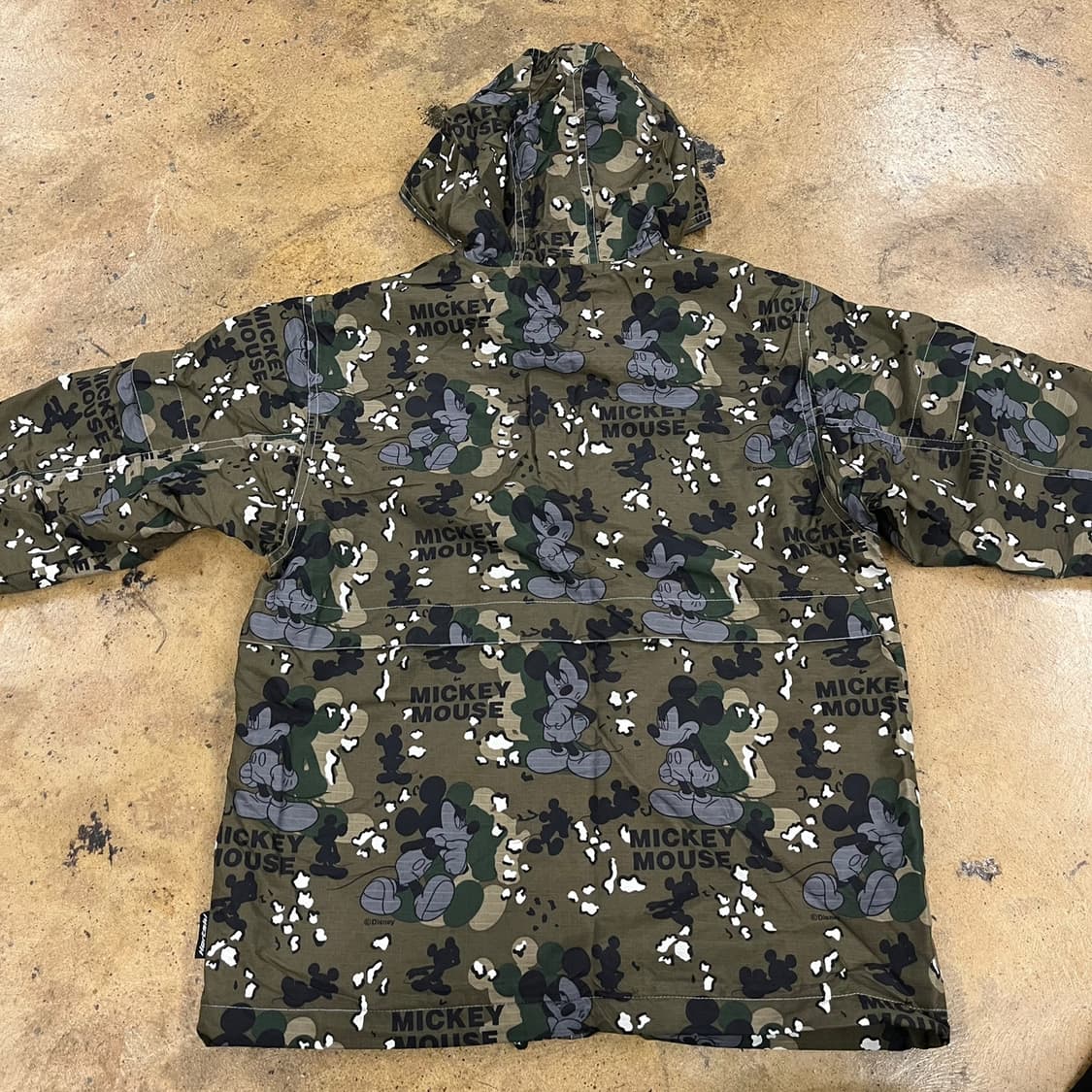 [정품] 디즈니 미키마우스 카모 후드 바람막이 b18 상품이미지4