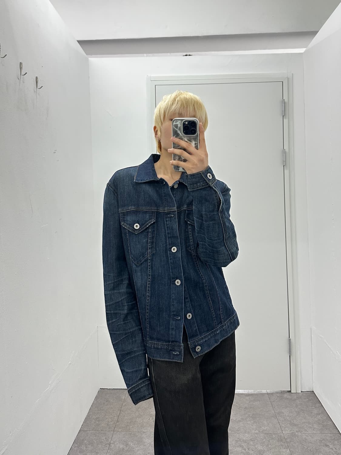 Theory Cropped Denim Jacket with Extende 상품이미지8