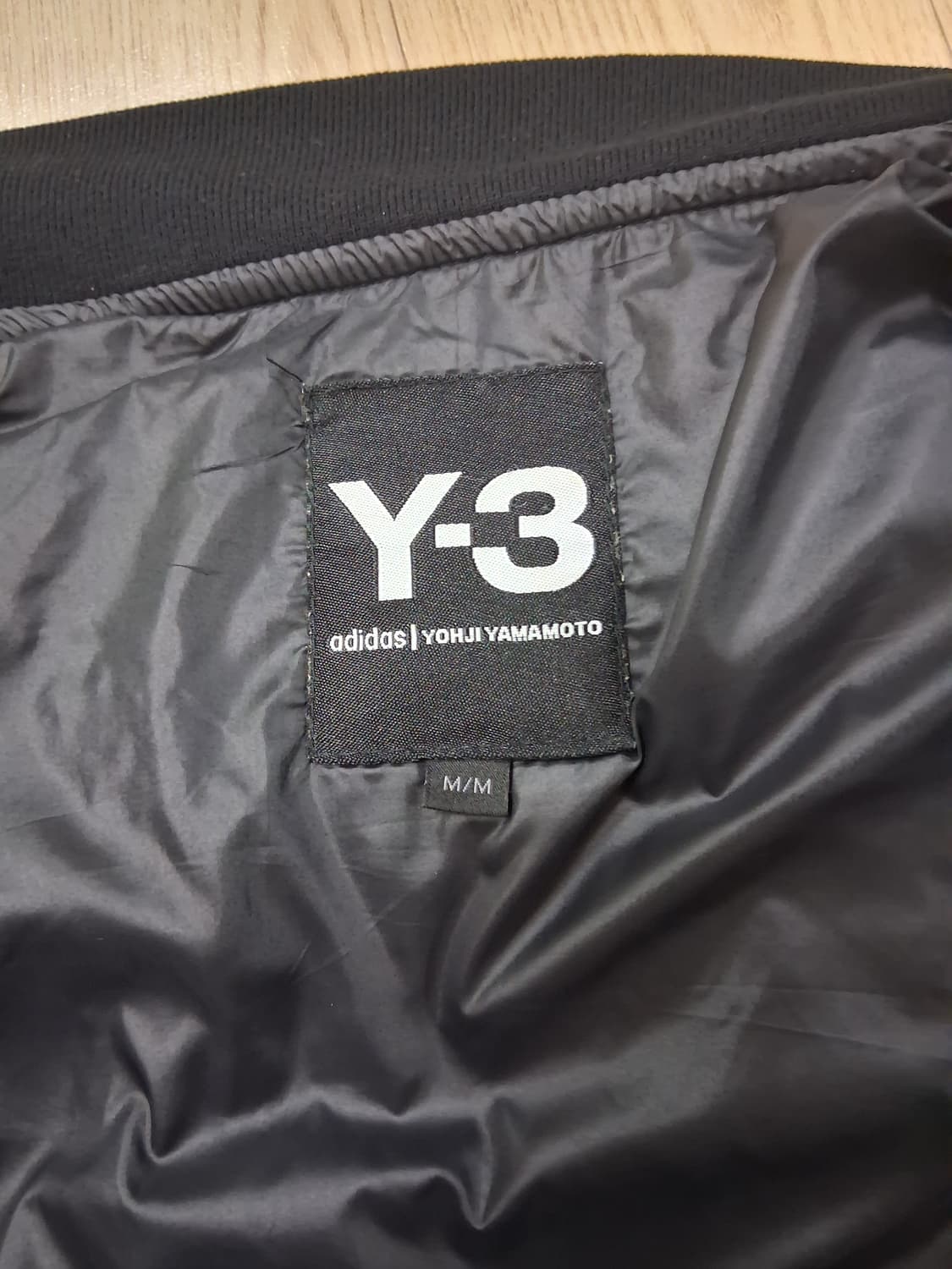 Y-3 스컬 그래픽 페디드 봄버 M (95~100) 상품이미지5