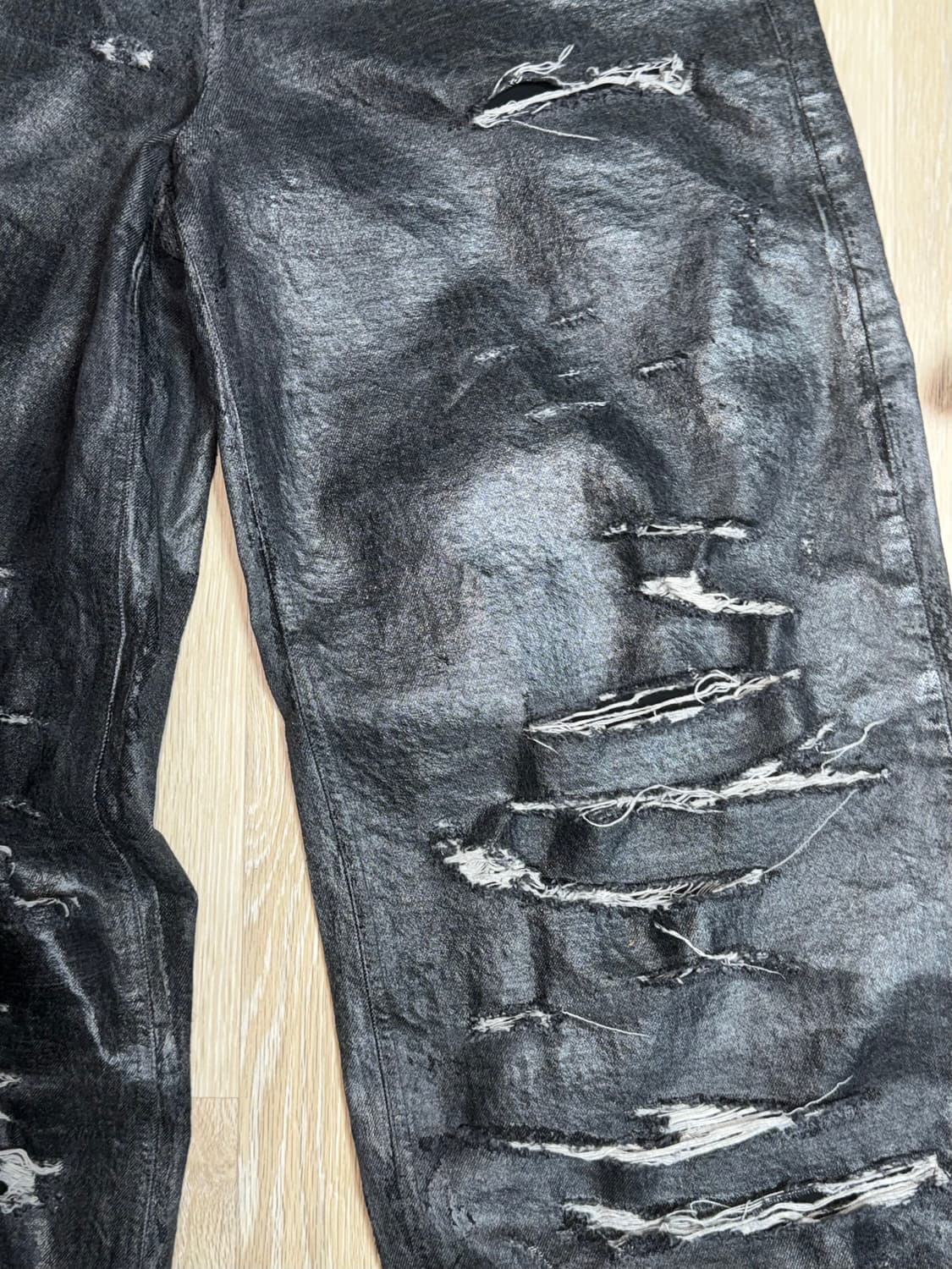 MULTI DISTRESSED COATING BAGGY JEANS 상품이미지3