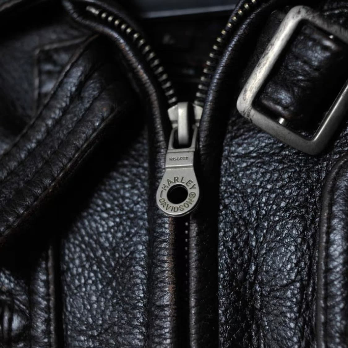 Harley Davidson 리얼 카우하이드 바이커 자켓 표기 사이즈 - 상품이미지4