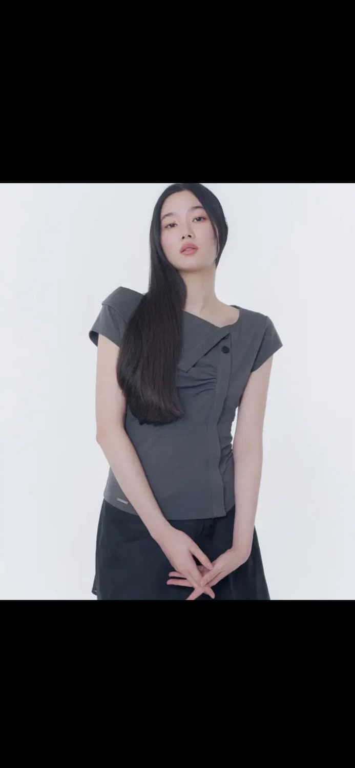 미세키서울 Folding collar shirring top 2 상품이미지1