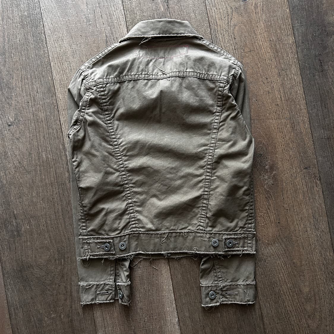 Distressed Cotton Trucker Jacket 상품이미지8