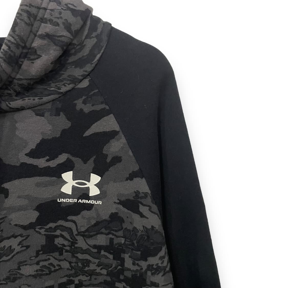 언더아머 밀리터리 프린팅 후드티 상품이미지4