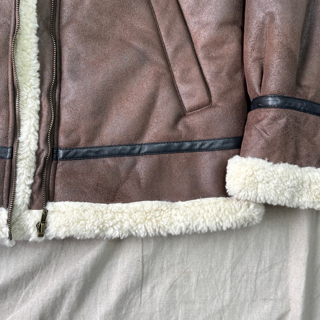 H&M 브라운 하이넥 무스탕 M 상품이미지3