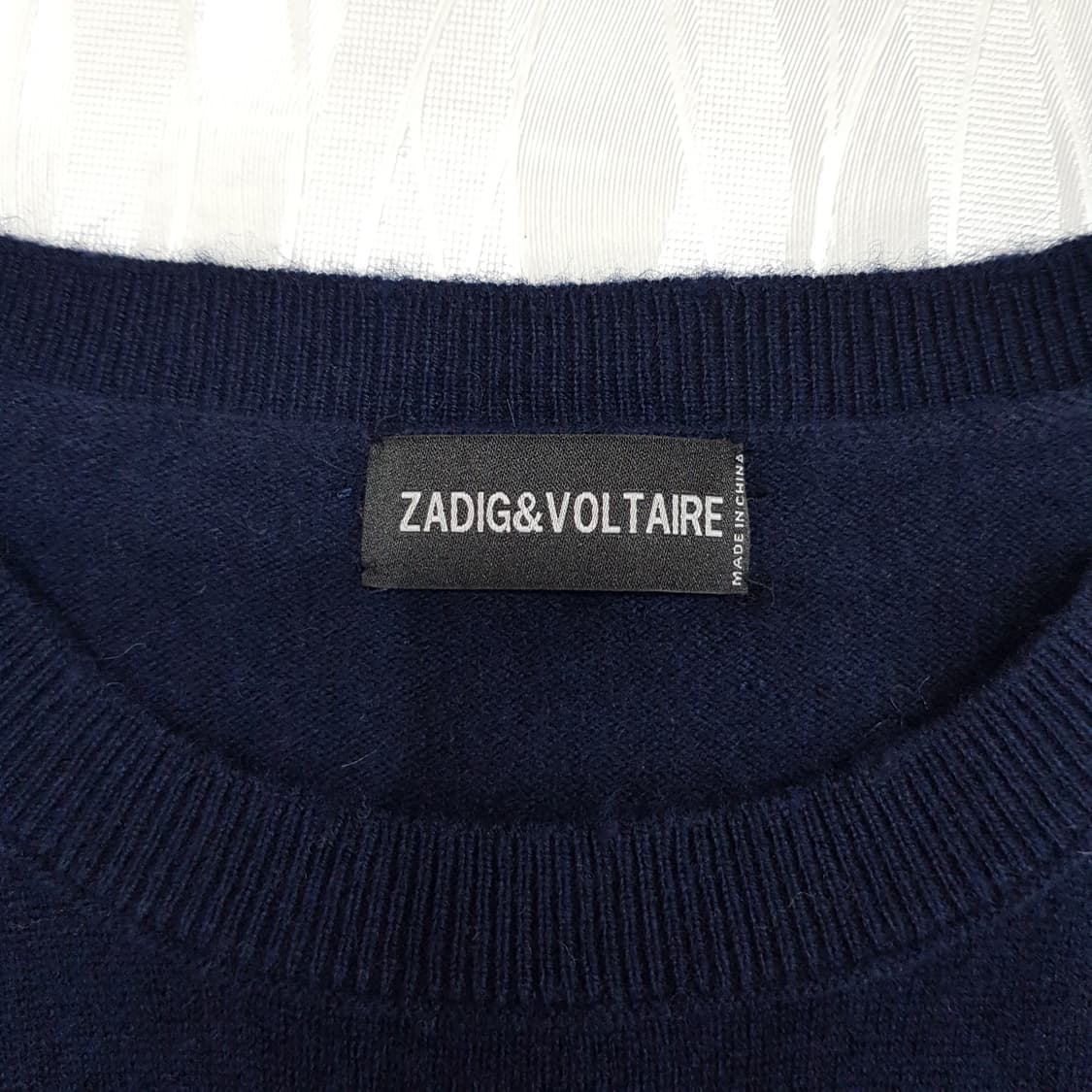 쟈딕앤볼테르 100% 캐시미어 스컬 스톤 니트 M사이즈 상품이미지7