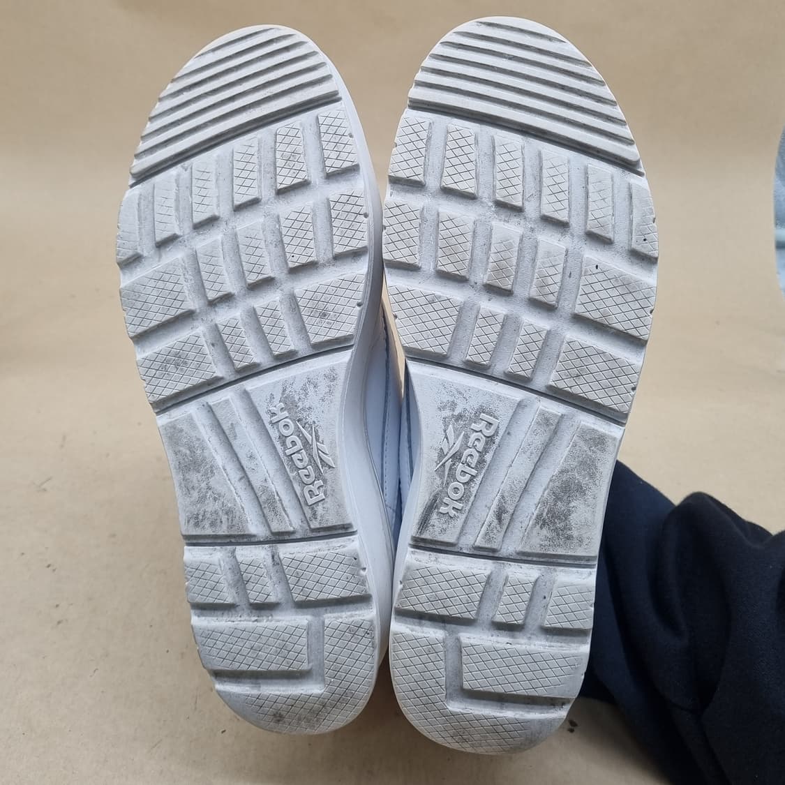 리복 클럽C 더블 여성스니커즈240 굽4 상품이미지3