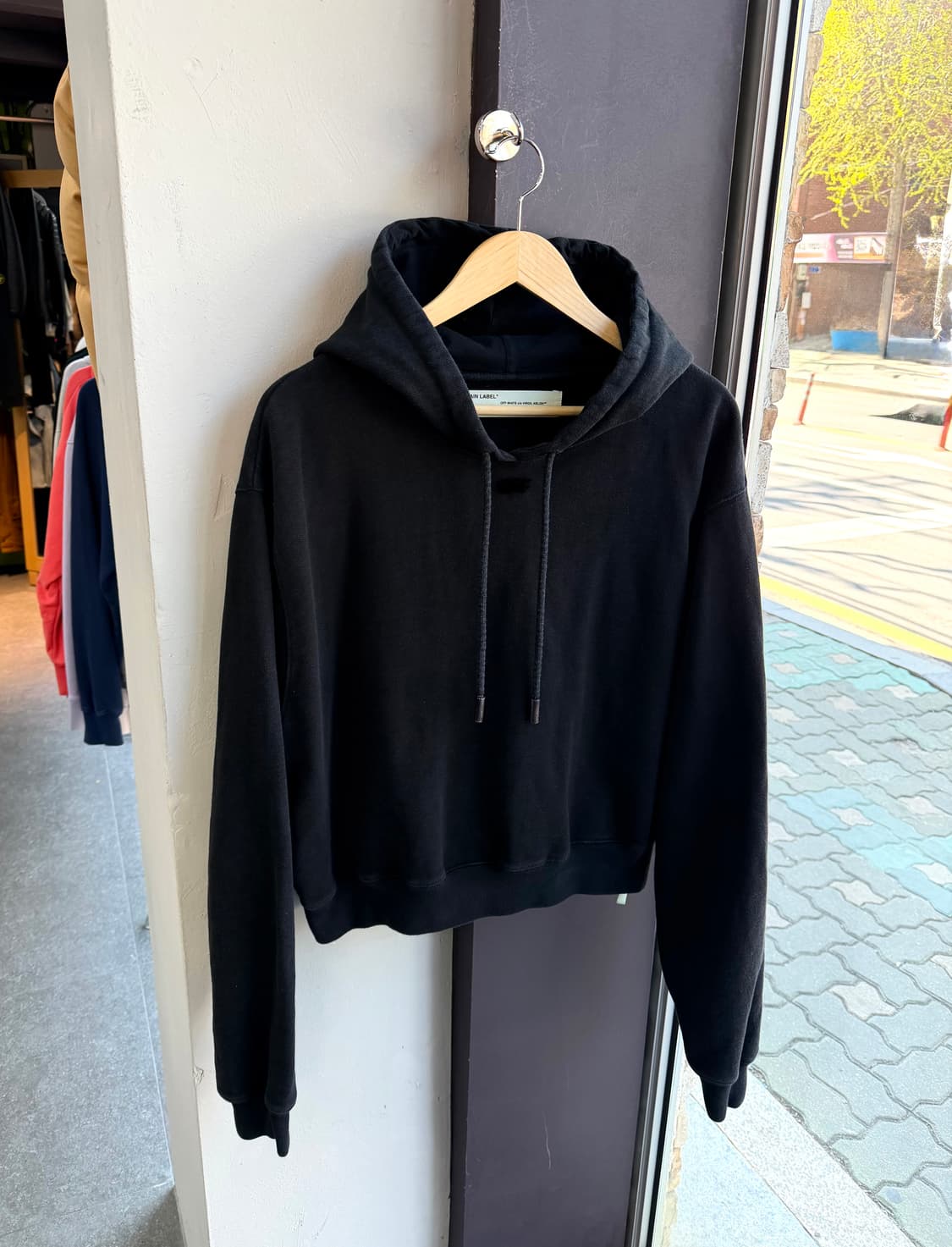 L/ 오프화이트 송치 백로고 후드티 상품이미지3