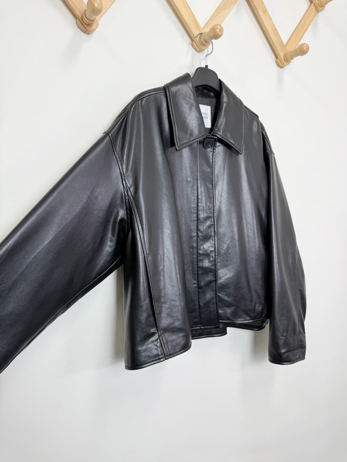 스튜디오톰보이 레더 자켓 22년도 상품이미지3
