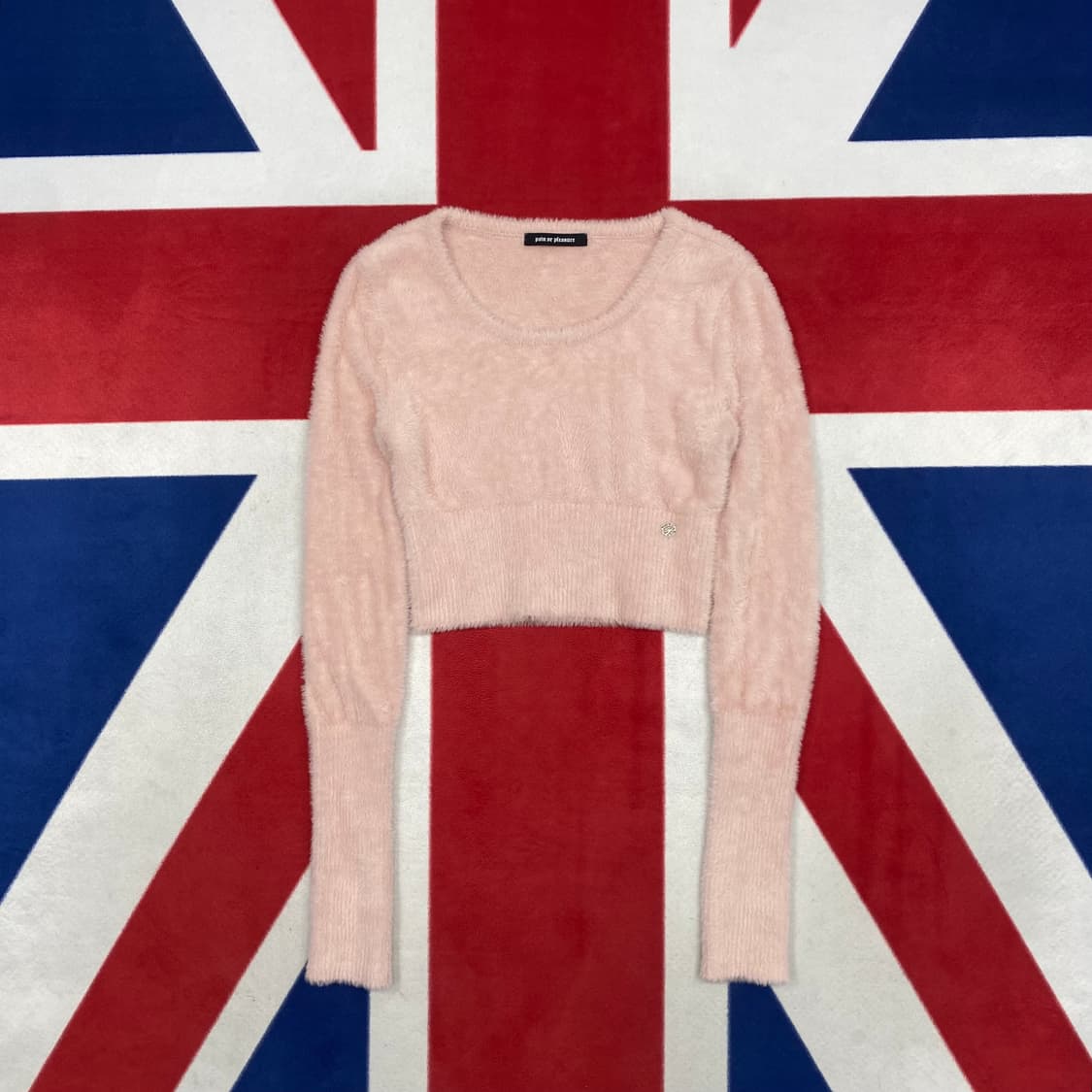 페인오어플레져 크롭니트 one size 실측 55 상품이미지1