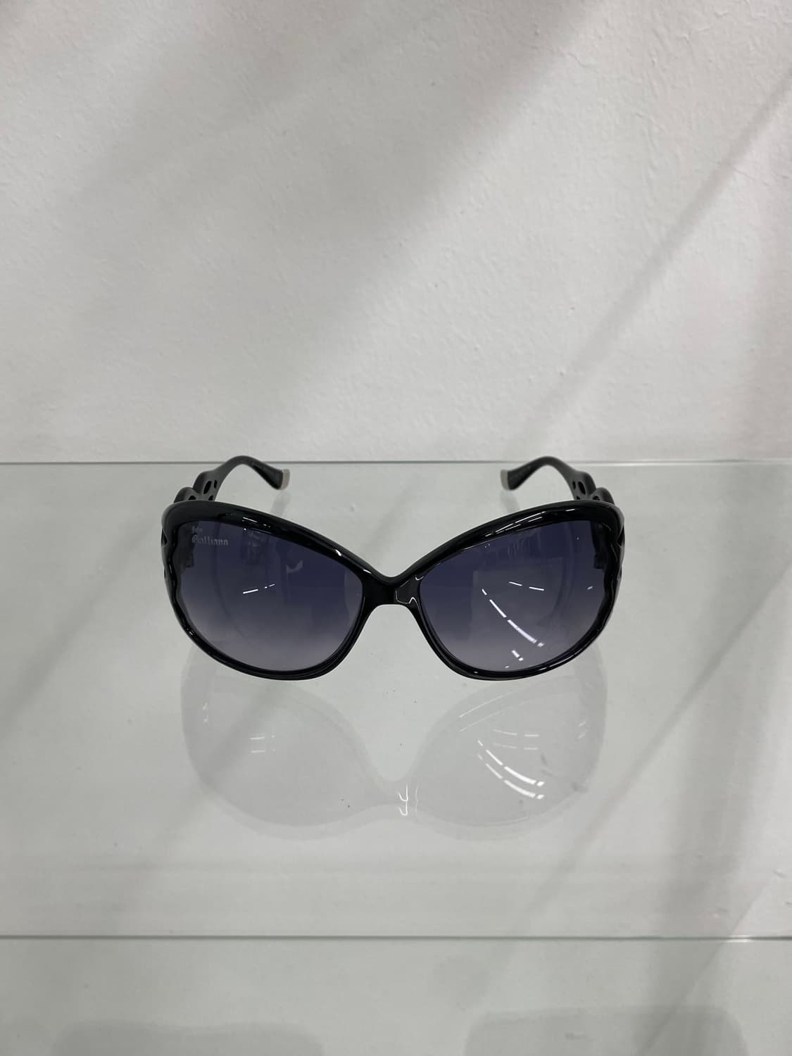 존 갈리아노 플레임 선글라스 상품이미지3