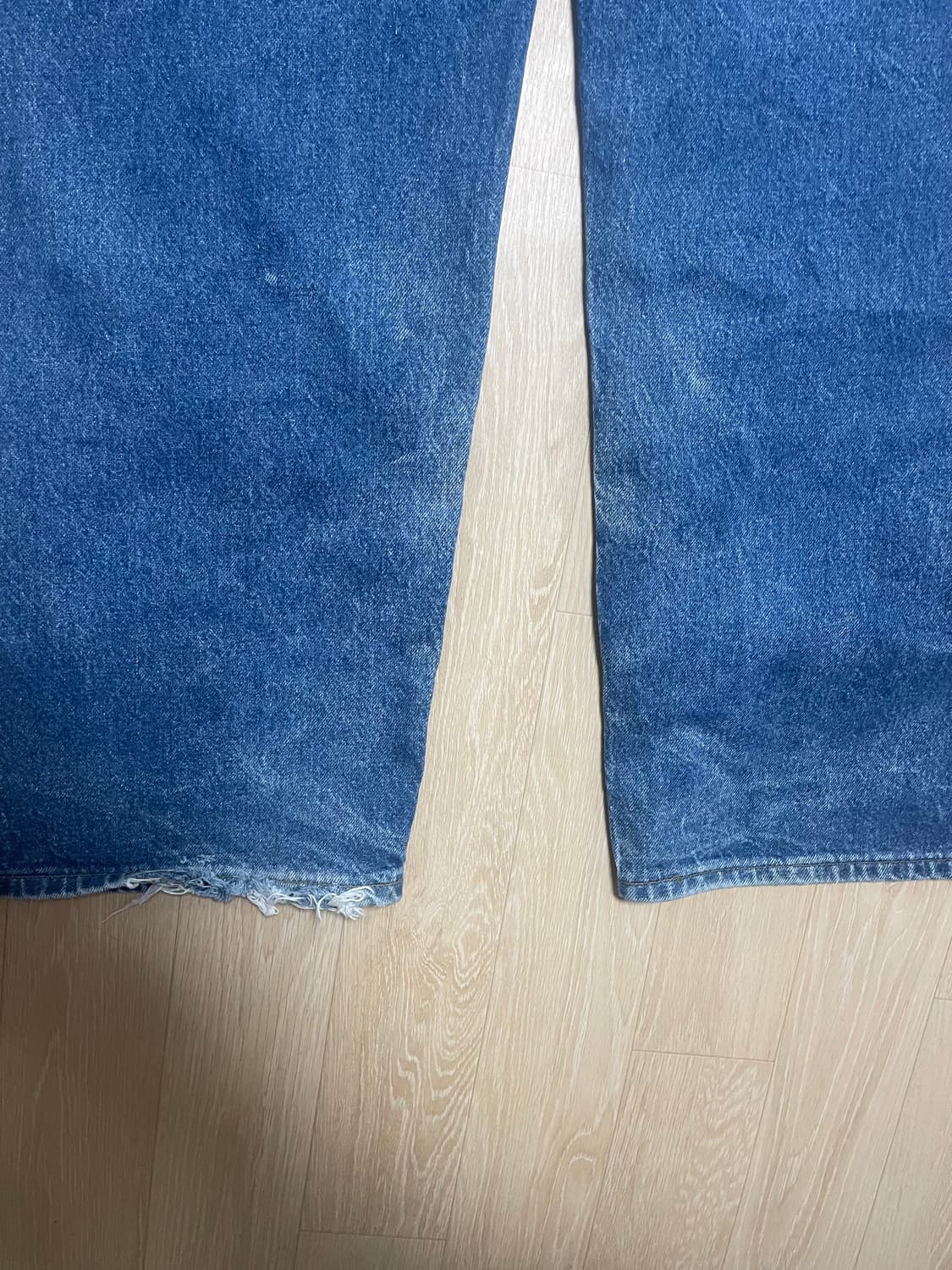 칼하트 데님 더블니 워싱굿 42x32 상품이미지5