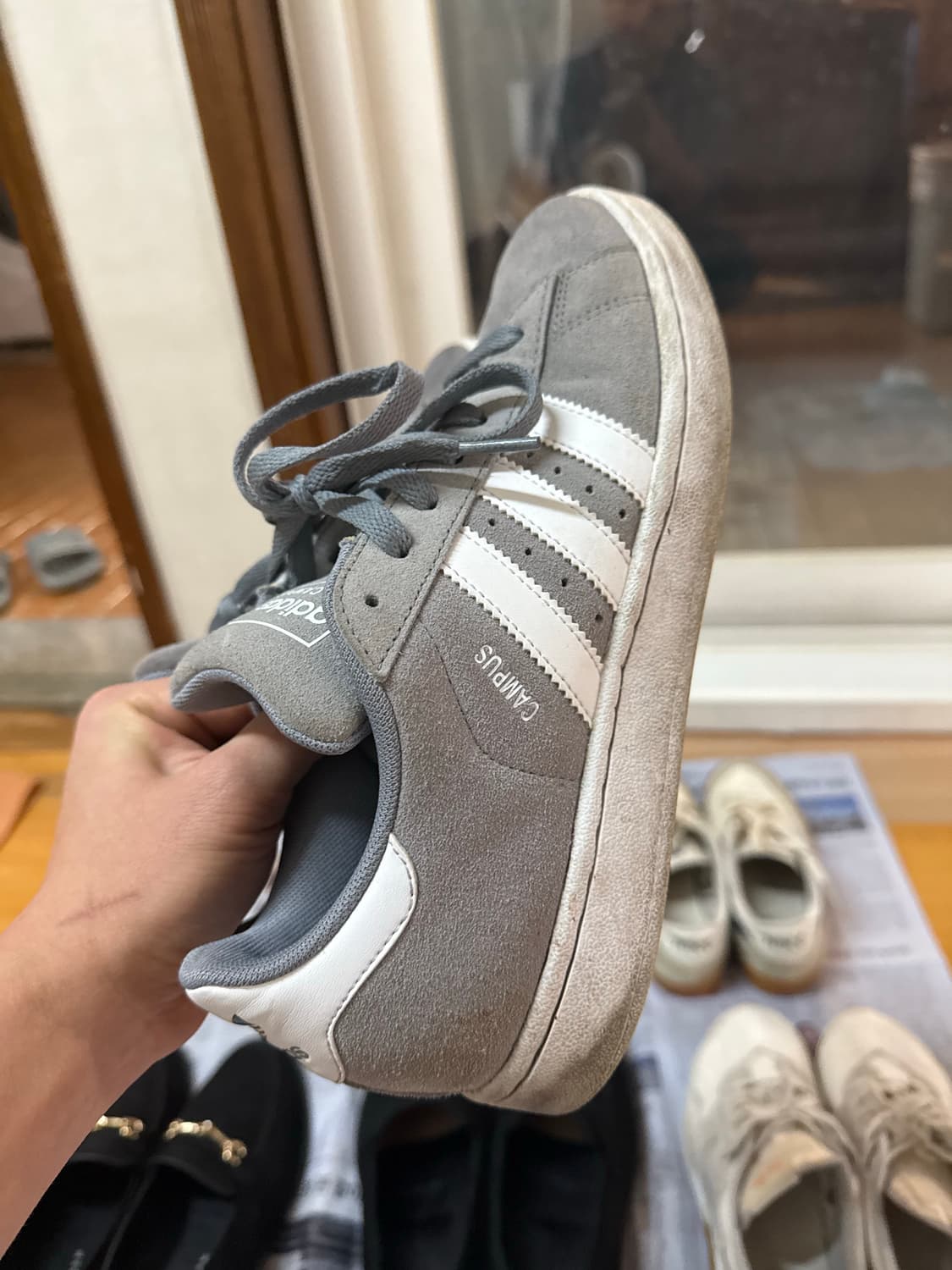 아디다스 오리지널스 캠퍼스2 그레이 255사이즈(실착 260)판매합니다. 상품이미지4