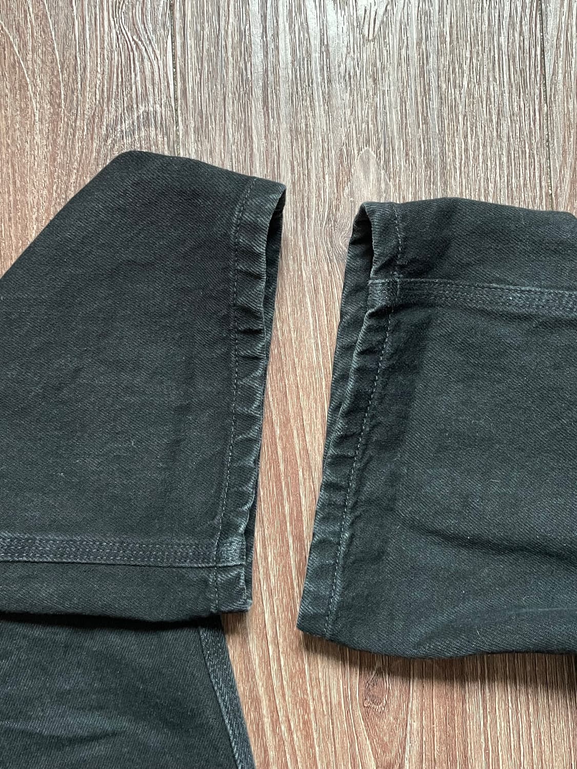 칼하트윕 더블니 스미스 블랙 스톤 워시드 상품이미지3