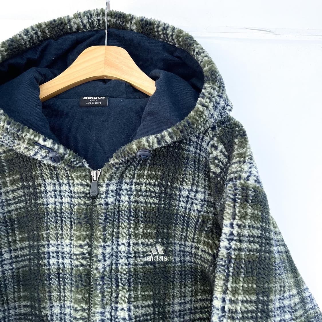 아디다스 AAC 보아털 쉐르파 타탄체크후드파카 상품이미지4