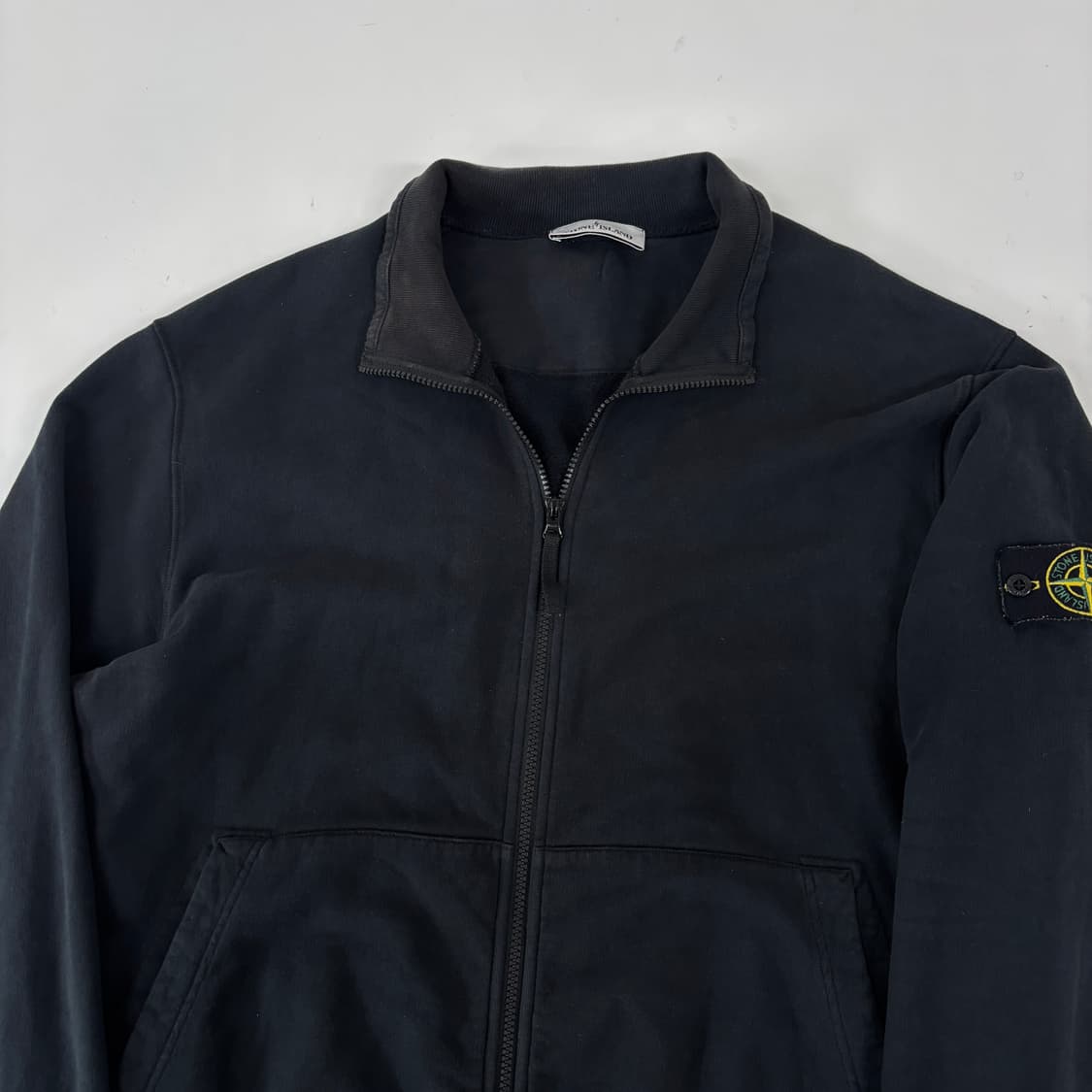 스톤아일랜드 집업 상품이미지2