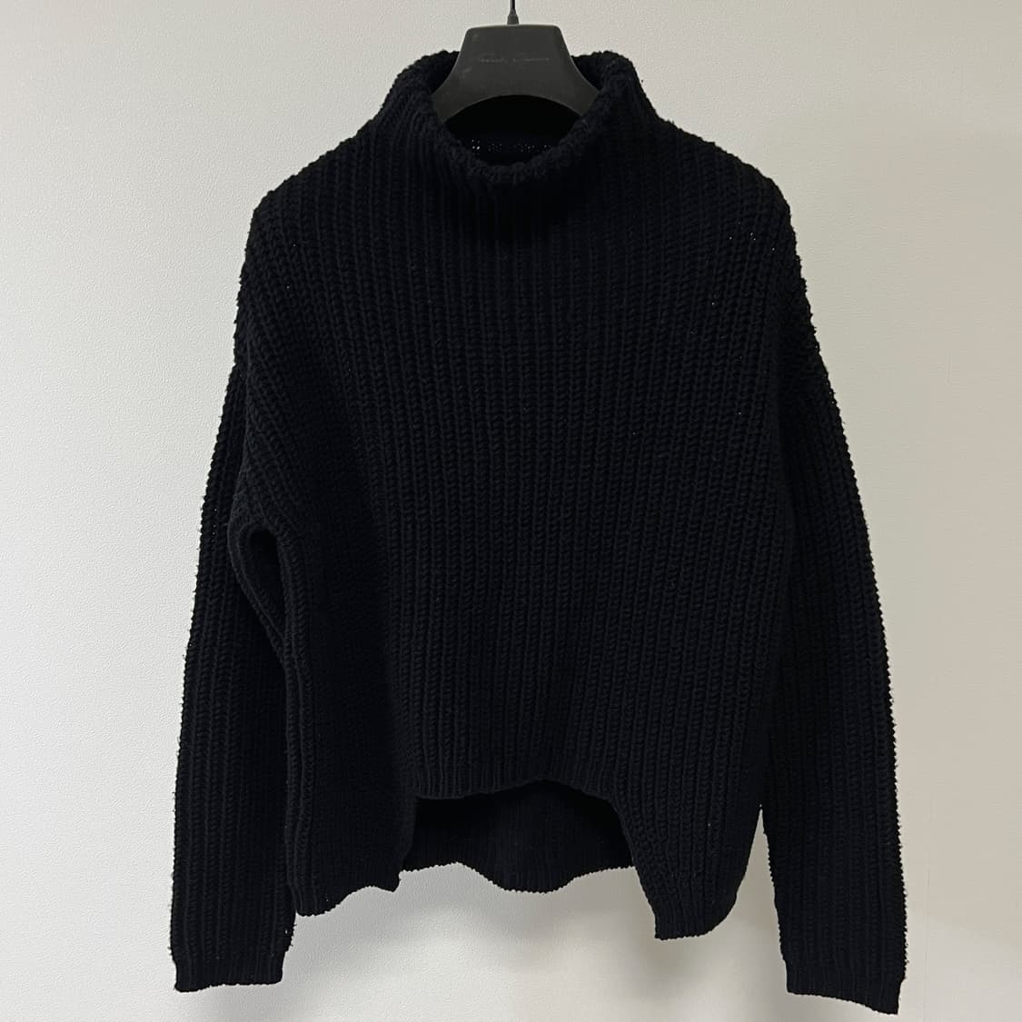 릭오웬스 15FW "SPHINX" 울 터틀넥 비대칭 스웨터 블랙 상품이미지3