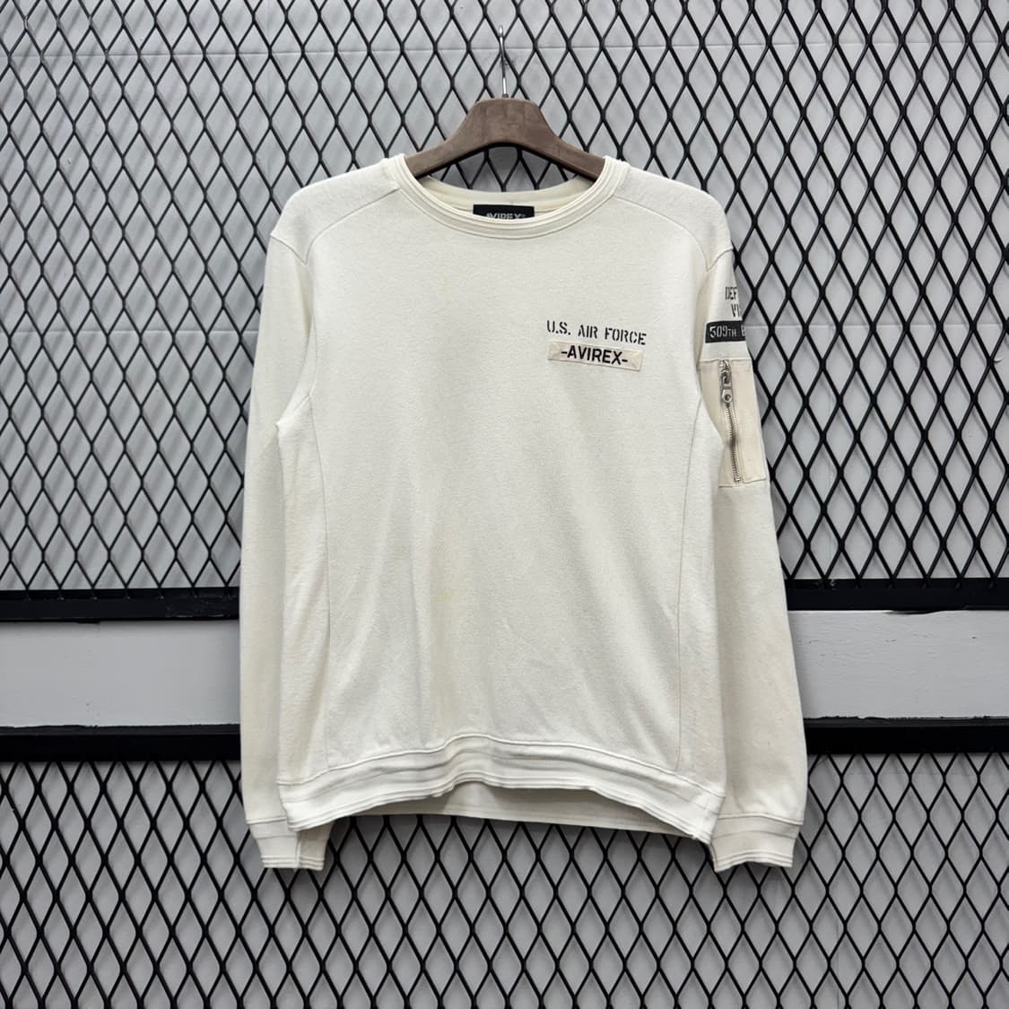 21F/W 아비렉스 스웻셔츠 스쿼드론 시리즈 밀리터리 맨투맨 상품이미지1